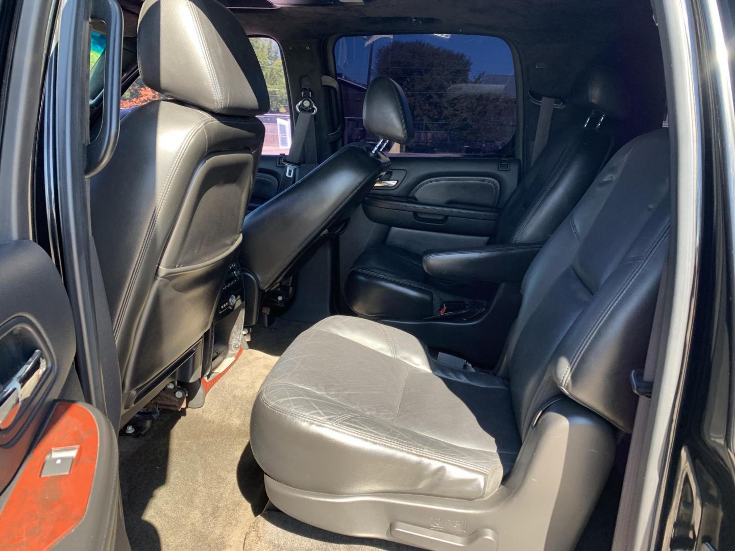 2008 Black /Black Cadillac Escalade ESV (1GYFK66818R) with an 6.2L V8 OHV 16V engine, AUTOMATIC transmission, located at 1830 North Belt Line Road, Irving, TX, 75061, (469) 524-0199, 32.834373, -96.993584 - CASH CASH CASH CASH CASH CASH - Photo#9