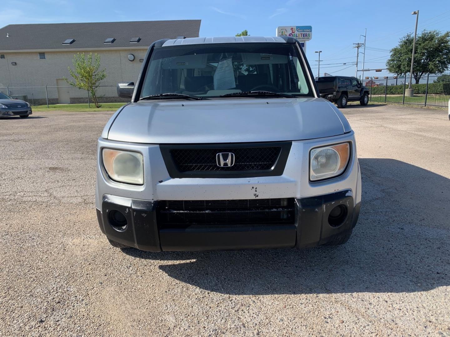 2006 /gray Honda Element EX-P 2WD AT (5J6YH18716L) with an 2.4L L4 DOHC 16V engine, Automatic transmission, located at 1830 North Belt Line Road, Irving, TX, 75061, (469) 524-0199, 32.834373, -96.993584 - Photo#13