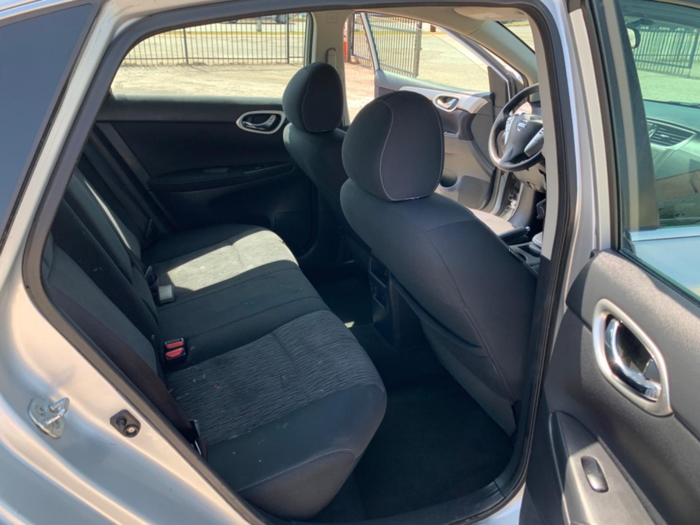 2014 SILVER /Gray Nissan Sentra (1N4AB7AP5EN) with an 1.8L L4 SFI DOHC 16V engine, Automatic transmission, located at 1830 North Belt Line Road, Irving, TX, 75061, (469) 524-0199, 32.834373, -96.993584 - Photo#9