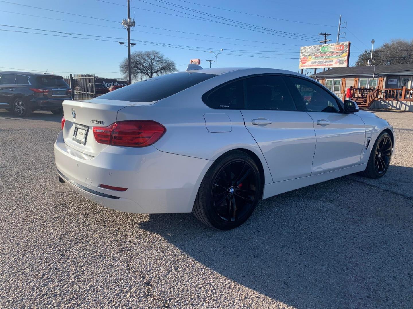 2016 White /Red BMW 4-Series Gran Coupe 428i SULEV (WBA4A9C59GG) with an 2.0L L4 DOHC 16V engine, 8A transmission, located at 1830 North Belt Line Road, Irving, TX, 75061, (469) 524-0199, 32.834373, -96.993584 - Owners personal vehicle. Runs and drives perfect! Rebuilt Title CASH ONLY CASH ONLY CASH ONLY CASH ONLY - Photo#1