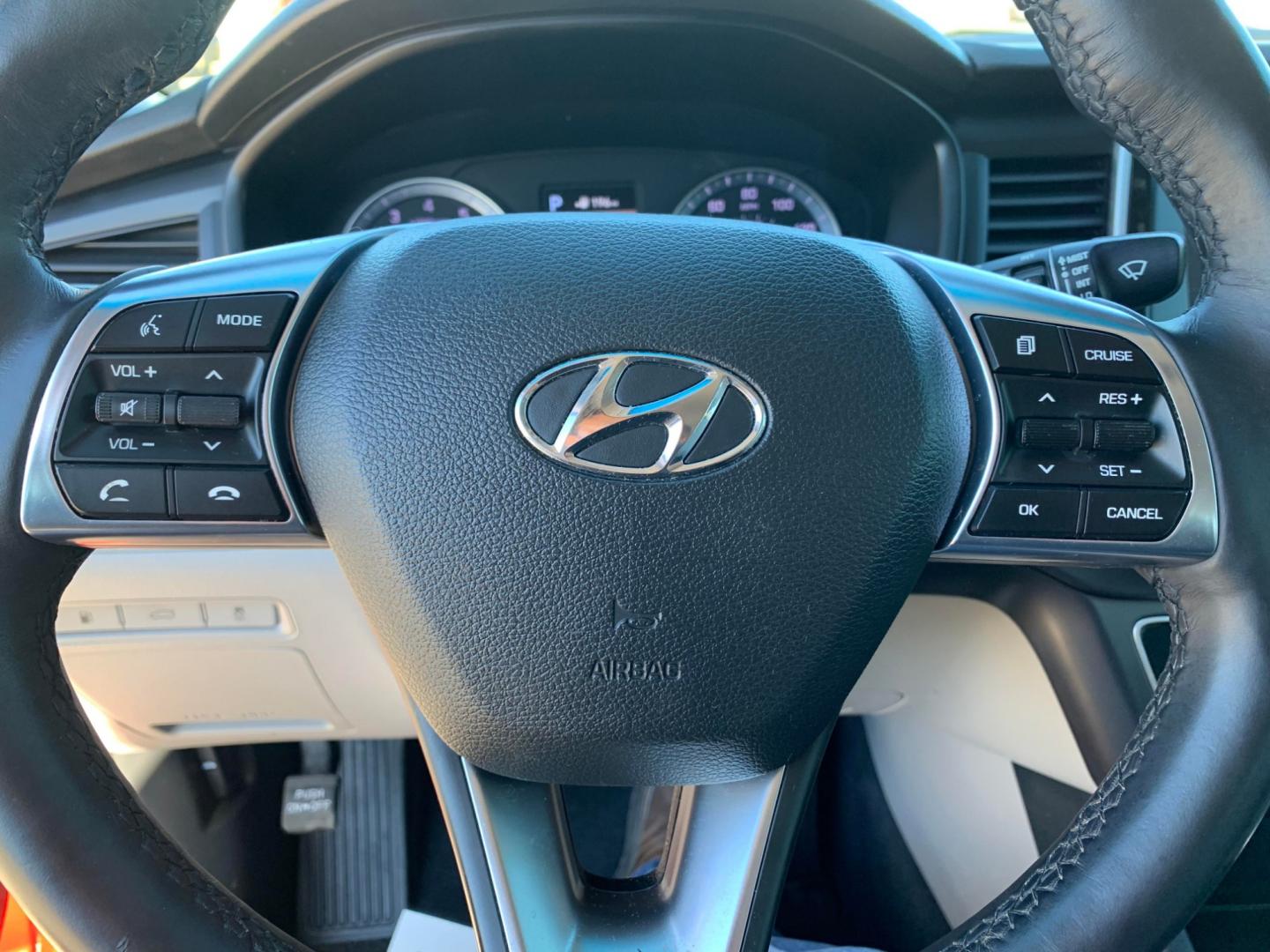 2018 Maroon /Tan Hyundai Sonata Sport (5NPE34AF8JH) with an 2.4L L4 DOHC 16V engine, AUTOMATIC transmission, located at 1830 North Belt Line Road, Irving, TX, 75061, (469) 524-0199, 32.834373, -96.993584 - Photo#13