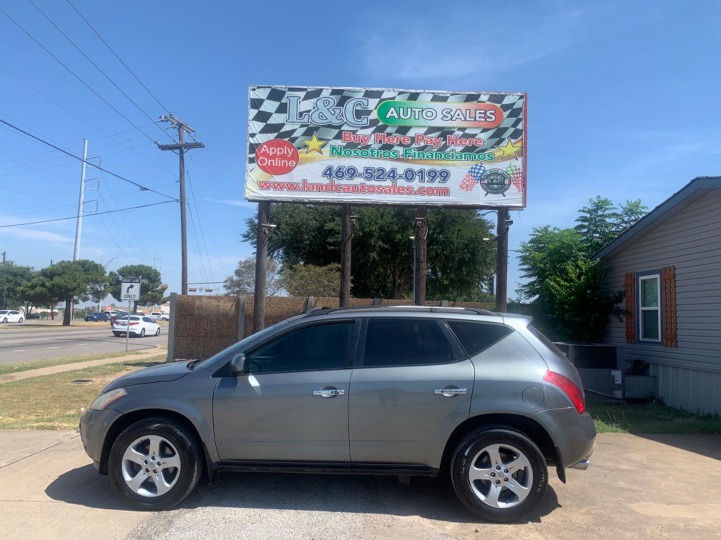 2005 Gray /Black Nissan Murano S AWD (JN8AZ08W65W) with an 3.5L V6 DOHC 24V engine, Automatic transmission, located at 1830 North Belt Line Road, Irving, TX, 75061, (469) 524-0199, 32.834373, -96.993584 - Photo#0