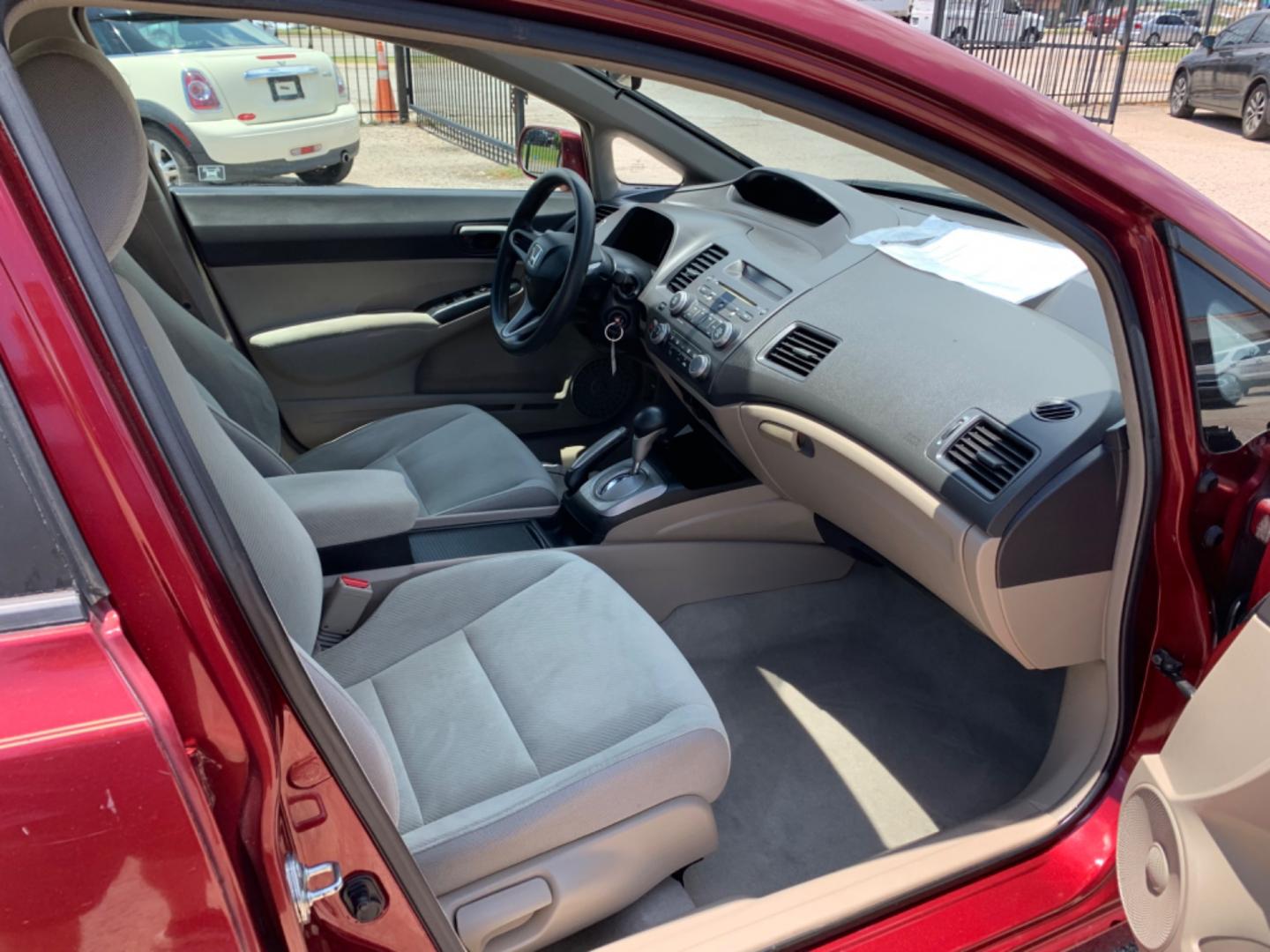 2009 Maroon /Tan Honda Civic LX (1HGFA16569L) with an 1.8L 1799cc GAS MFI type R18A1 - 4 valve SOHC engine, Automatic transmission, located at 1830 North Belt Line Road, Irving, TX, 75061, (469) 524-0199, 32.834373, -96.993584 - Photo#13