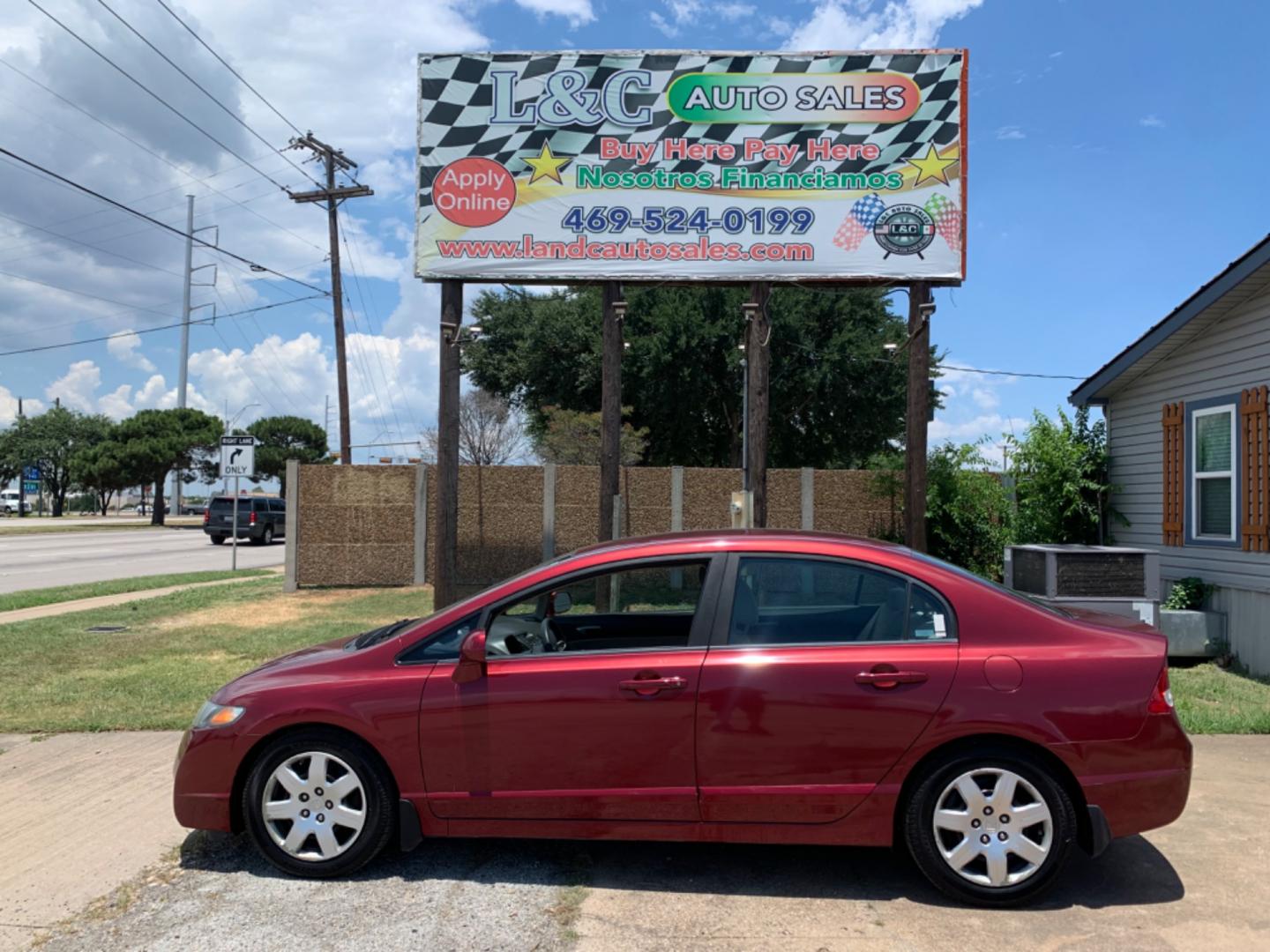 2009 Maroon /Tan Honda Civic LX (1HGFA16569L) with an 1.8L 1799cc GAS MFI type R18A1 - 4 valve SOHC engine, Automatic transmission, located at 1830 North Belt Line Road, Irving, TX, 75061, (469) 524-0199, 32.834373, -96.993584 - Photo#0