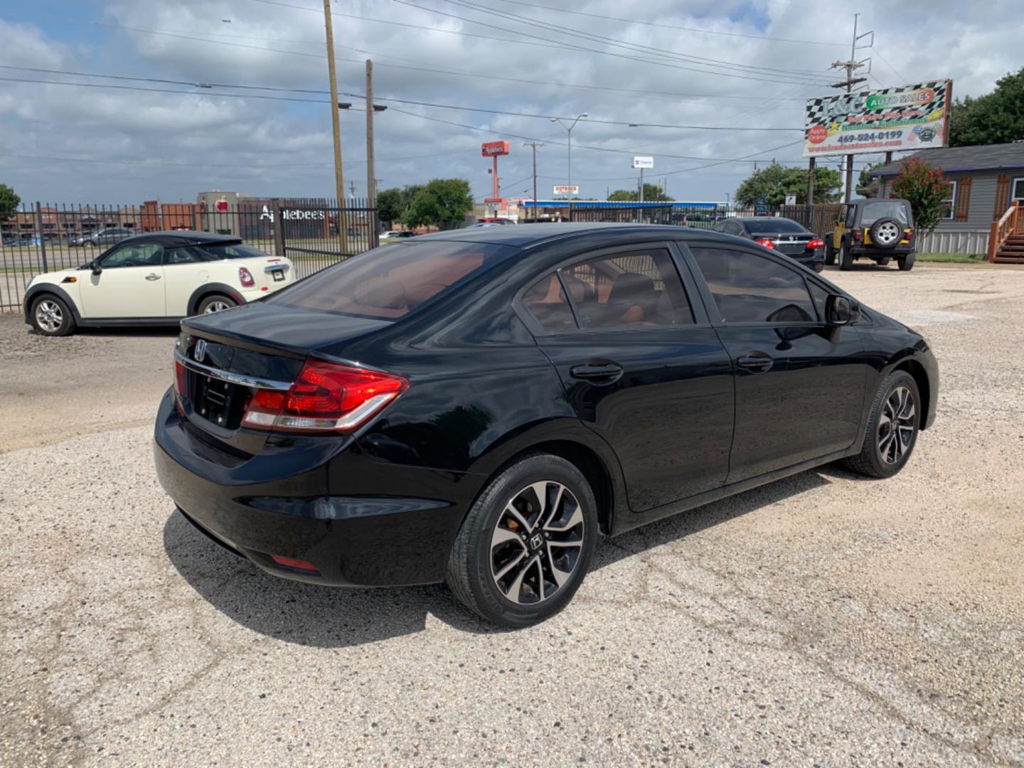 2013 Black /Black Honda Civic EX (19XFB2F81DE) with an 1.8L FI SOHC 110 CID engine, Automatic transmission, located at 1830 North Belt Line Road, Irving, TX, 75061, (469) 524-0199, 32.834373, -96.993584 - Photo#3