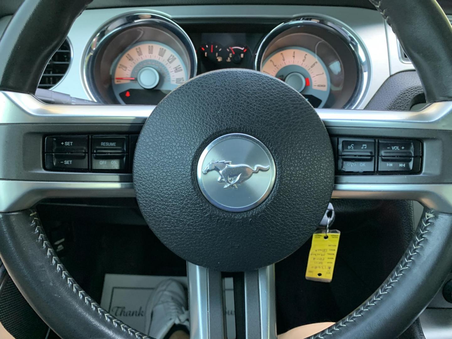 2011 /Black Ford Mustang V6 Coupe (1ZVBP8AM2B5) with an 3.7L V6 DOHC 24V engine, AUTOMATIC transmission, located at 1830 North Belt Line Road, Irving, TX, 75061, (469) 524-0199, 32.834373, -96.993584 - Photo#7