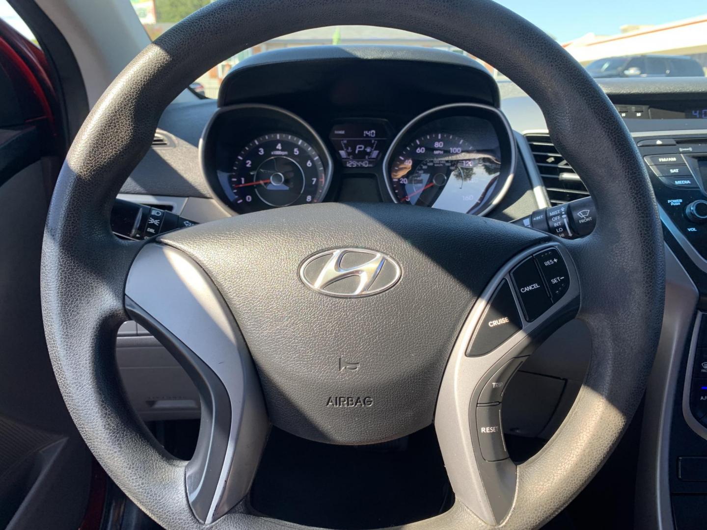 2016 Maroon /gray Hyundai Elantra Limited (5NPDH4AE2GH) with an 1.8L L4 DOHC 16V engine, Automatic transmission, located at 1830 North Belt Line Road, Irving, TX, 75061, (469) 524-0199, 32.834373, -96.993584 - Photo#11