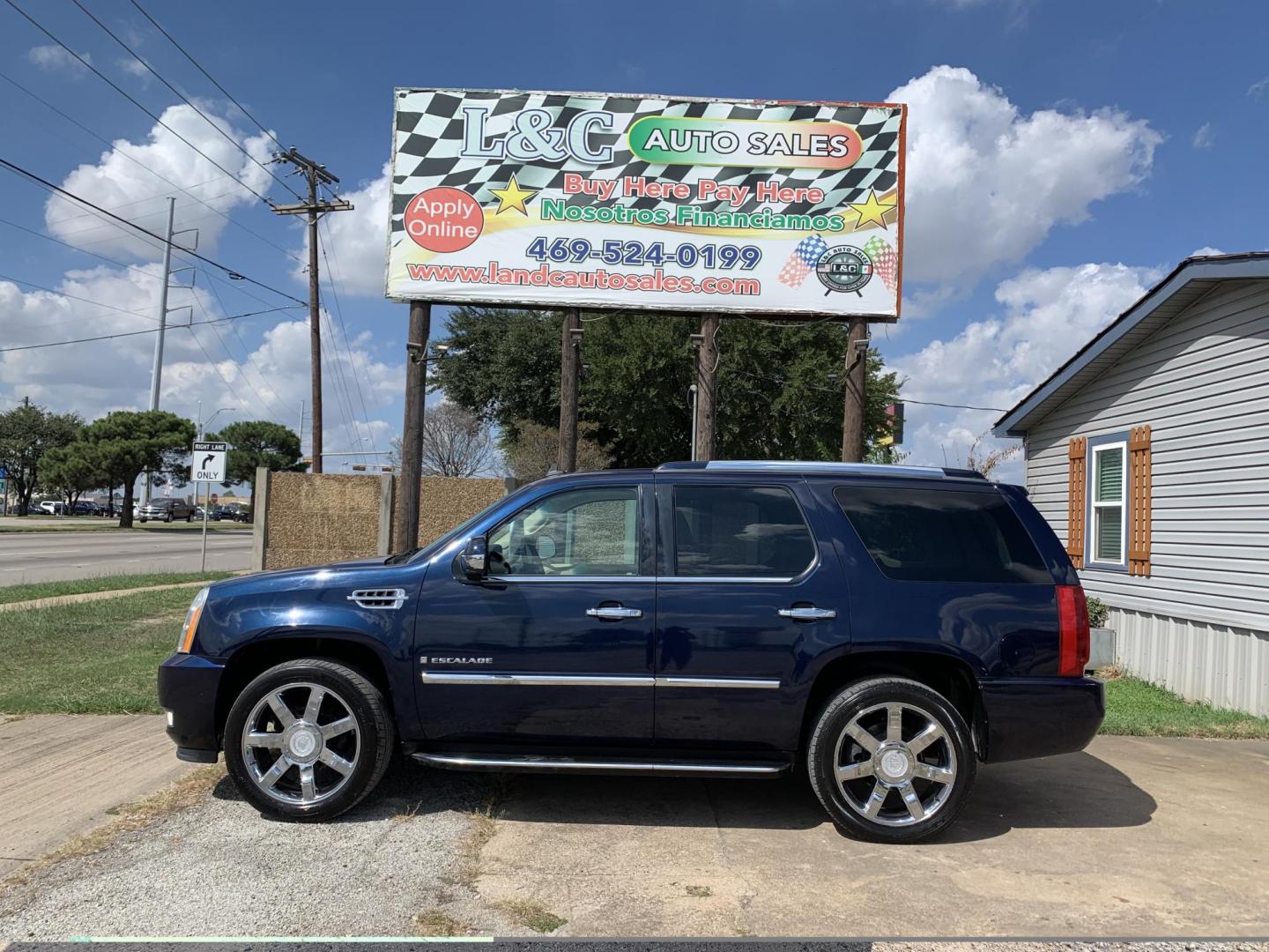 2007 blue /Tan Cadillac Escalade 2WD (1GYEC63877R) with an 6.2L V8 OHV 16V engine, AUTOMATIC transmission, located at 1830 North Belt Line Road, Irving, TX, 75061, (469) 524-0199, 32.834373, -96.993584 - Photo#0