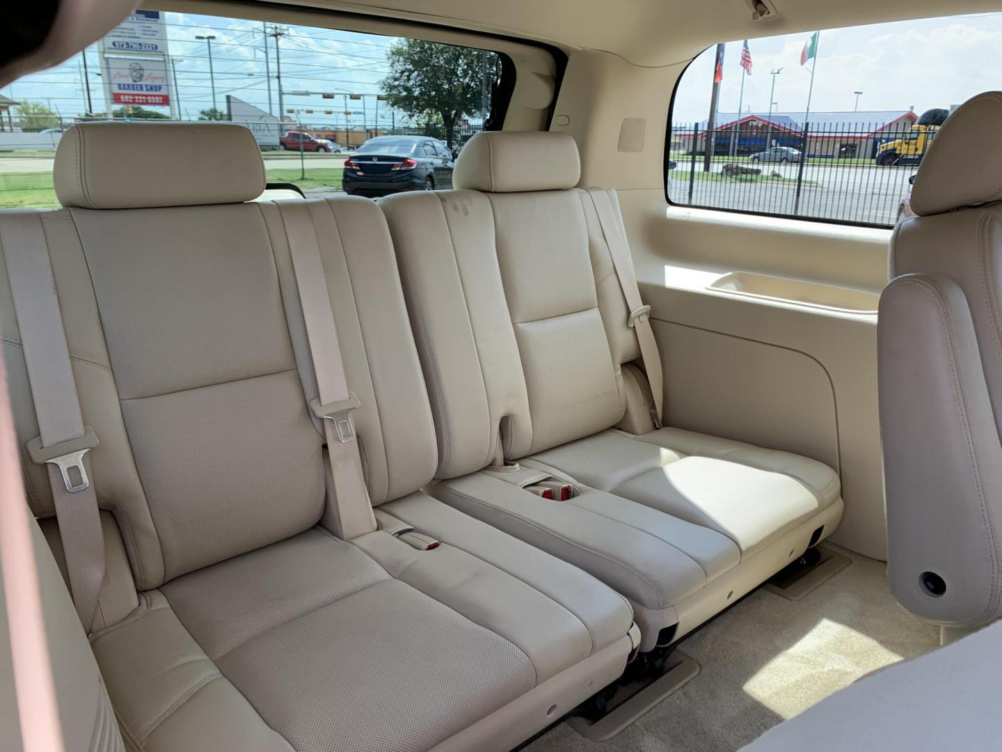 2007 blue /Tan Cadillac Escalade 2WD (1GYEC63877R) with an 6.2L V8 OHV 16V engine, AUTOMATIC transmission, located at 1830 North Belt Line Road, Irving, TX, 75061, (469) 524-0199, 32.834373, -96.993584 - Photo#11