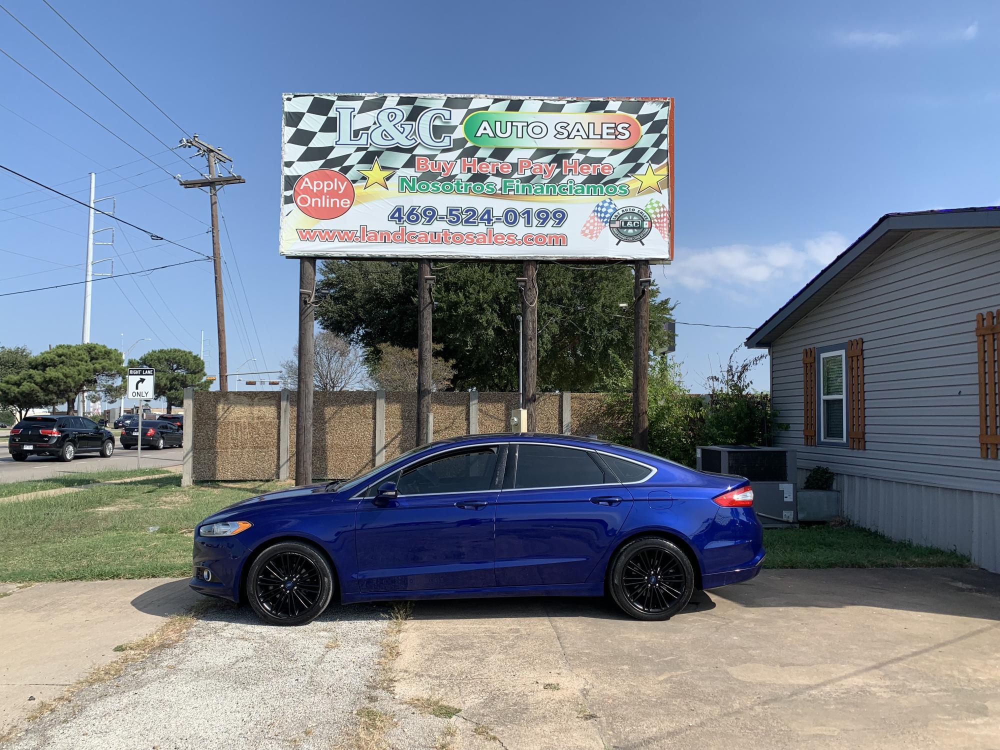 photo of 2016 Ford Fusion SE