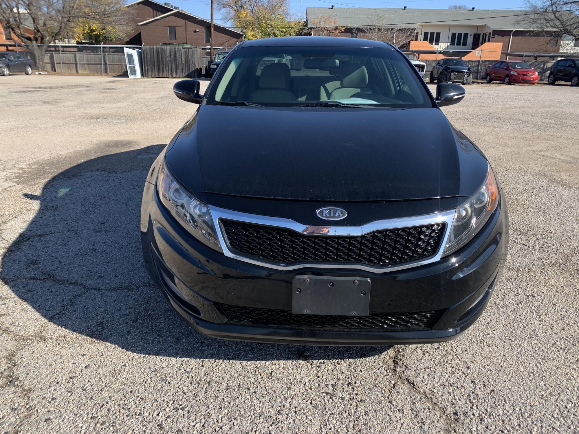 photo of 2012 Kia Optima LX MT