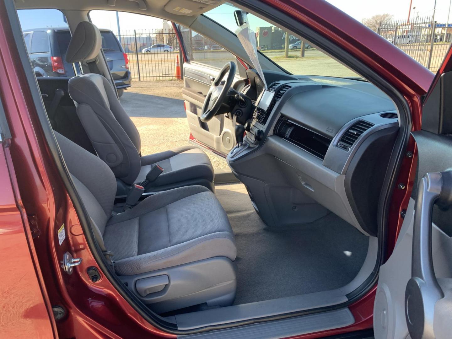 2008 Maroon /Black Honda CR-V LX 2WD AT (3CZRE38358G) with an 2.4L L4 DOHC 16V engine, AUTOMATIC transmission, located at 1830 North Belt Line Road, Irving, TX, 75061, (469) 524-0199, 32.834373, -96.993584 - Photo#12