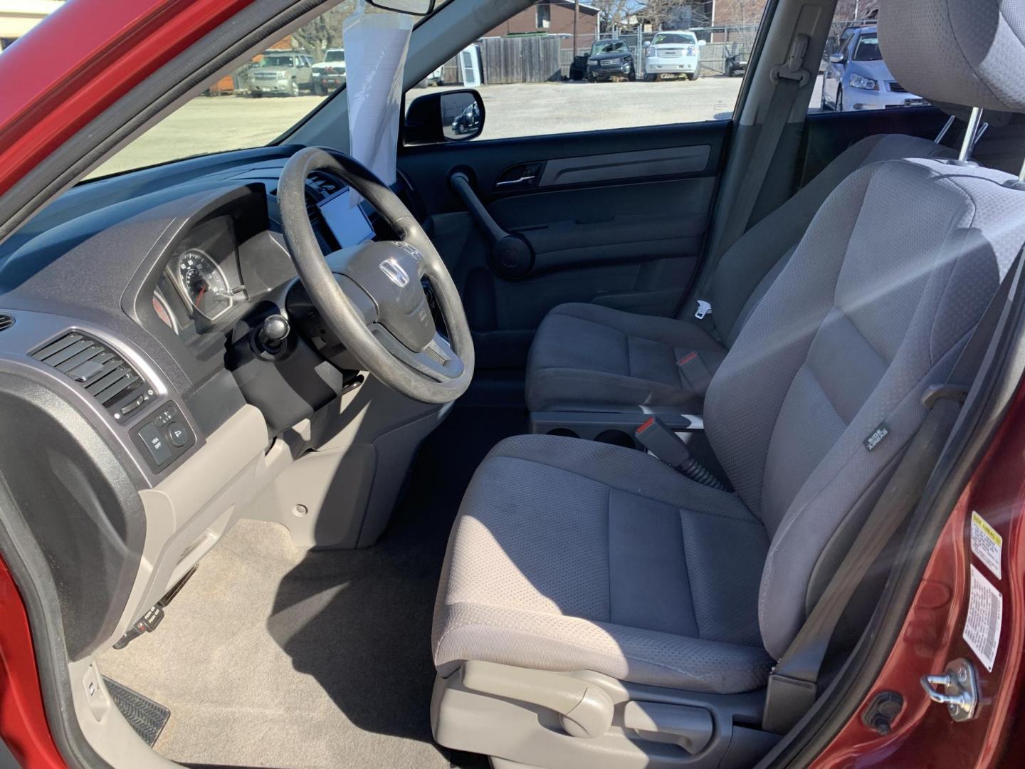 2008 Maroon /Black Honda CR-V LX 2WD AT (3CZRE38358G) with an 2.4L L4 DOHC 16V engine, AUTOMATIC transmission, located at 1830 North Belt Line Road, Irving, TX, 75061, (469) 524-0199, 32.834373, -96.993584 - Photo#8